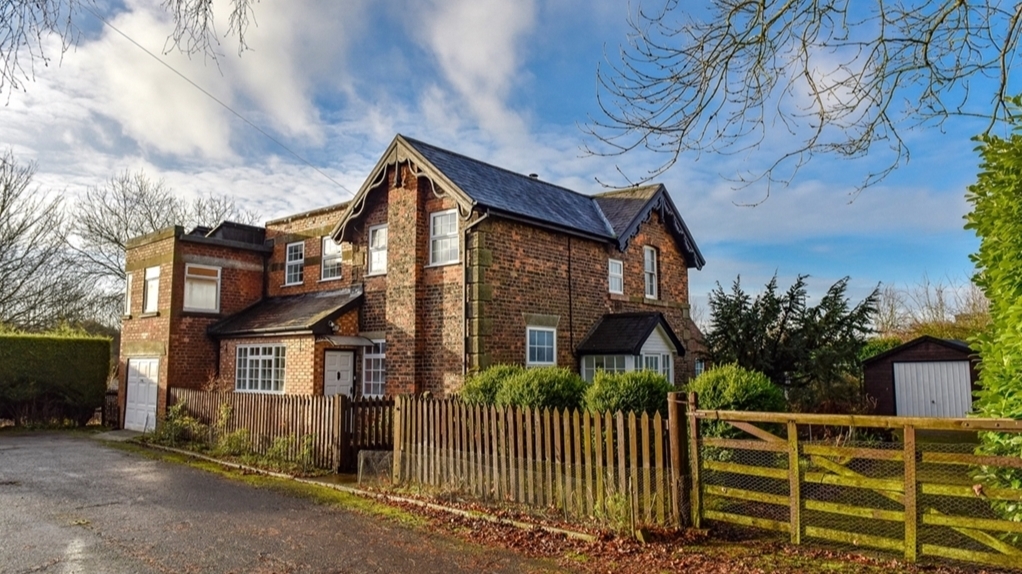 Plans to reopen Goldsborough Railway Station take a step forward