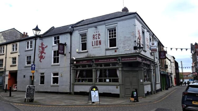 The-Red-Lion-Pub-Stockton-1