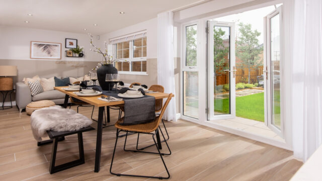 02-The-kitchen_dining-area-inside-The-Radleigh-housetype