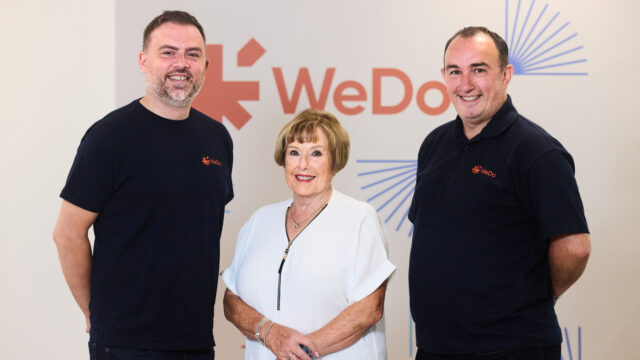 L-R-Chris-Robinson-Carol-Roberts-and-Mark-Lindsay-Copy