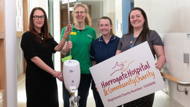 Jones-Myers-donates-vital-equipment-for-cancer-patients-edit11