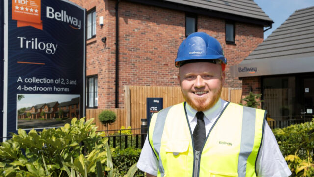 Ryan-Brunt-Pride-in-the-Job-winner-at-Bellways-Triology-development-SMALLER1