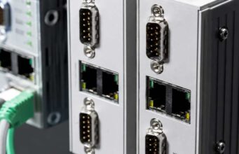 Why Engineers Should Work with Specialist Distributors Instead of General Suppliers Specialist Connectors