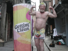 Recovering Leeds drug addict turned soap manufacturer takes the plunge with bathtub challenge